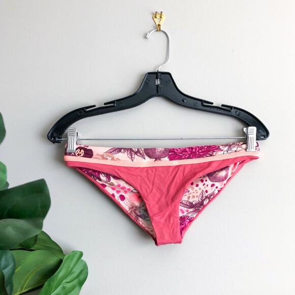 Maaji Reversible Floral/Solid Bikini Bottoms L - Picture 1 of 8
